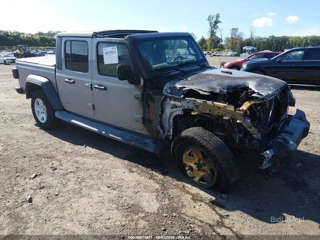 JEEP JEEP GLADIATOR SPORT S 4X4