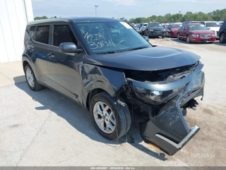 KIA KIA SOUL LX