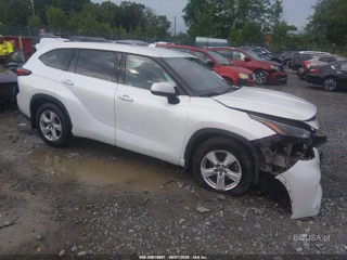 TOYOTA TOYOTA HIGHLANDER LE