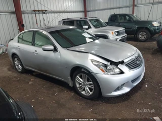 INFINITI INFINITI Q40
