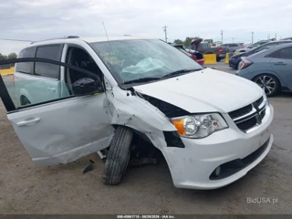 DODGE DODGE GRAND CARAVAN SXT