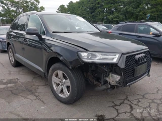AUDI AUDI Q7 45 SE PREMIUM/PREMIUM