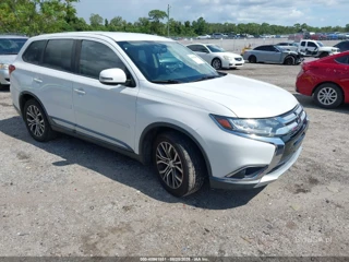 MITSUBISHI MITSUBISHI OUTLANDER SE