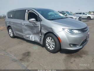 CHRYSLER CHRYSLER PACIFICA TOURING PLUS