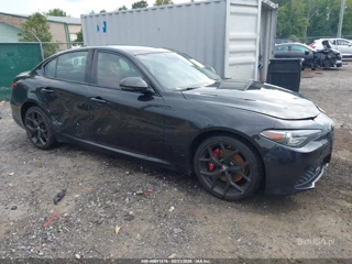 ALFA ROMEO ALFA ROMEO GIULIA SPORT AWD