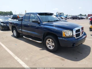 DODGE DODGE DAKOTA SLT