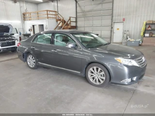 TOYOTA TOYOTA AVALON LIMITED