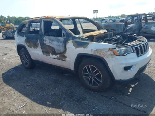 JEEP JEEP GRAND CHEROKEE LAREDO E 4X2