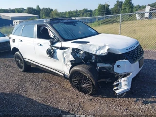 LAND ROVER LAND ROVER RANGE ROVER VELAR P380 SE R-DYNAMIC
