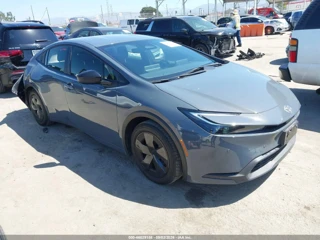 TOYOTA TOYOTA PRIUS LE