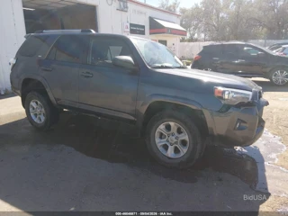 TOYOTA TOYOTA 4RUNNER SR5