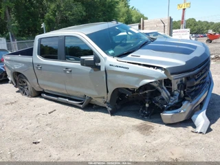 CHEVROLET CHEVROLET SILVERADO 1500 4WD  SHORT BED CUSTOM