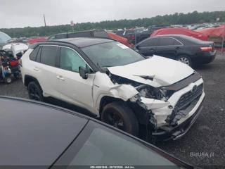 TOYOTA TOYOTA RAV4 HYBRID XSE