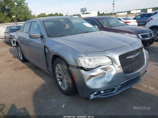 CHRYSLER CHRYSLER 300 TOURING