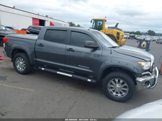 TOYOTA TOYOTA TUNDRA GRADE 5.7L V8