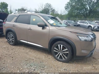 NISSAN NISSAN PATHFINDER PLATINUM 4WD