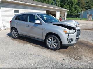 MITSUBISHI MITSUBISHI OUTLANDER SPORT ES