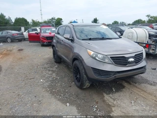 KIA KIA SPORTAGE LX