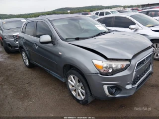 MITSUBISHI MITSUBISHI OUTLANDER SPORT SE