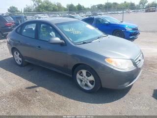 HYUNDAI HYUNDAI ELANTRA SE