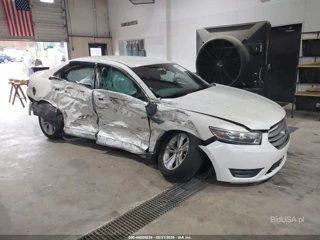FORD FORD TAURUS SEL