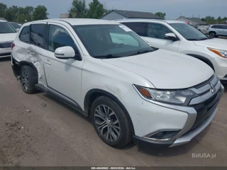 MITSUBISHI MITSUBISHI OUTLANDER SE
