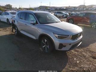 VOLVO VOLVO XC40 B5 PLUS BRIGHT THEME