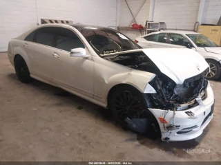 MERCEDES-BENZ MERCEDES-BENZ S 550