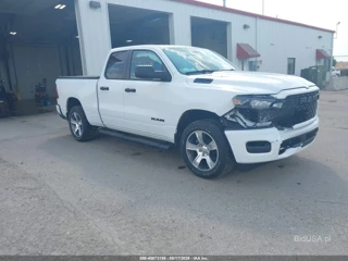 RAM RAM 1500 EXPRESS  4X4 6'4 BOX