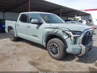 TOYOTA TOYOTA TUNDRA SR5