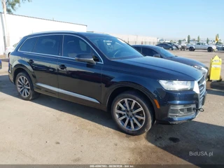 AUDI AUDI Q7 2.0T PREMIUM