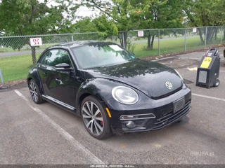 VOLKSWAGEN VOLKSWAGEN BEETLE 2.0T R-LINE