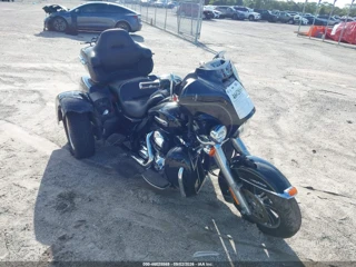 HARLEY-DAVIDSON HARLEY-DAVIDSON FLHTCUTG TRI GLIDE ULTRA