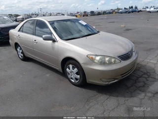 TOYOTA TOYOTA CAMRY LE