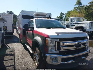 FORD FORD F-550 CHASSIS XLT