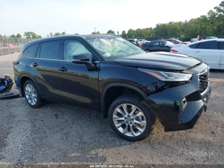 TOYOTA TOYOTA HIGHLANDER LIMITED