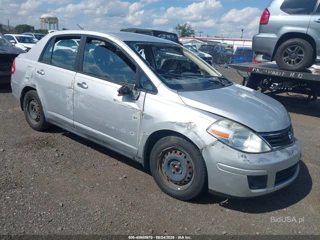 NISSAN NISSAN VERSA 1.8S