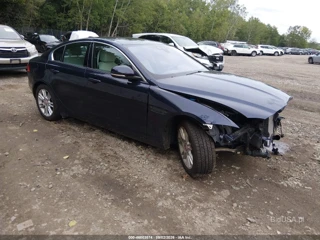 JAGUAR JAGUAR XE 25T PREMIUM