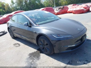 TESLA TESLA MODEL 3 LONG RANGE REAR-WHEEL DRIVE/STANDARD REAR-WHEEL DRIVE