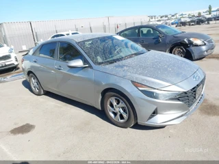 HYUNDAI HYUNDAI ELANTRA SE