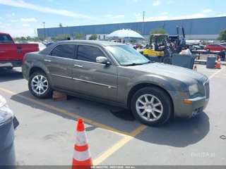 CHRYSLER CHRYSLER 300C HEMI