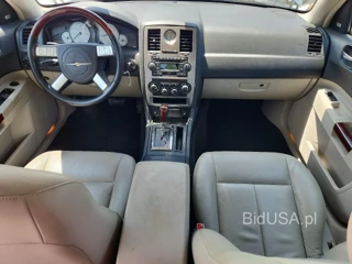 CHRYSLER 300 TOURING
