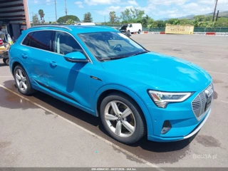 AUDI AUDI E-TRON PREMIUM PLUS