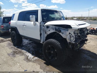 TOYOTA TOYOTA FJ CRUISER