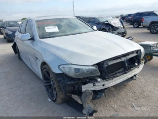 BMW 528I