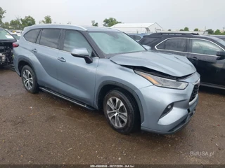TOYOTA TOYOTA HIGHLANDER XLE