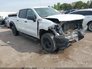 CHEVROLET CHEVROLET SILVERADO 1500 4WD  SHORT BED LT TRAIL BOSS
