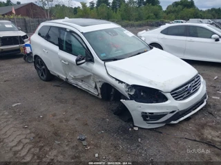 VOLVO VOLVO XC60 T6 R-DESIGN PLATINUM