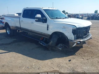 FORD FORD F-450 KING RANCH