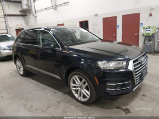AUDI AUDI Q7 3.0T PREMIUM
